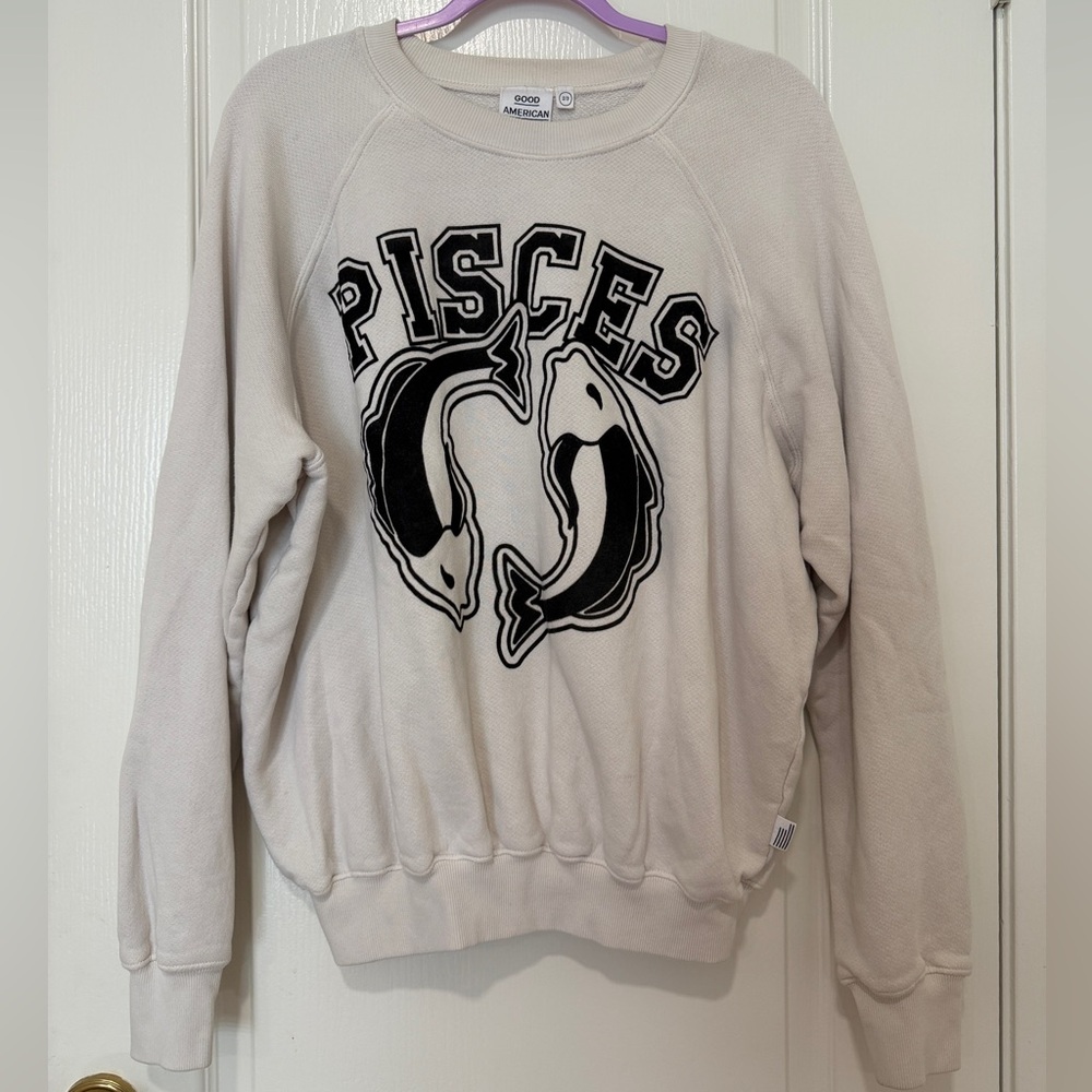Good American Pisces Graphic Sweatshirt Khloe Kardashian Cream Fits Medium 2/3 - Picture 2 of 6
